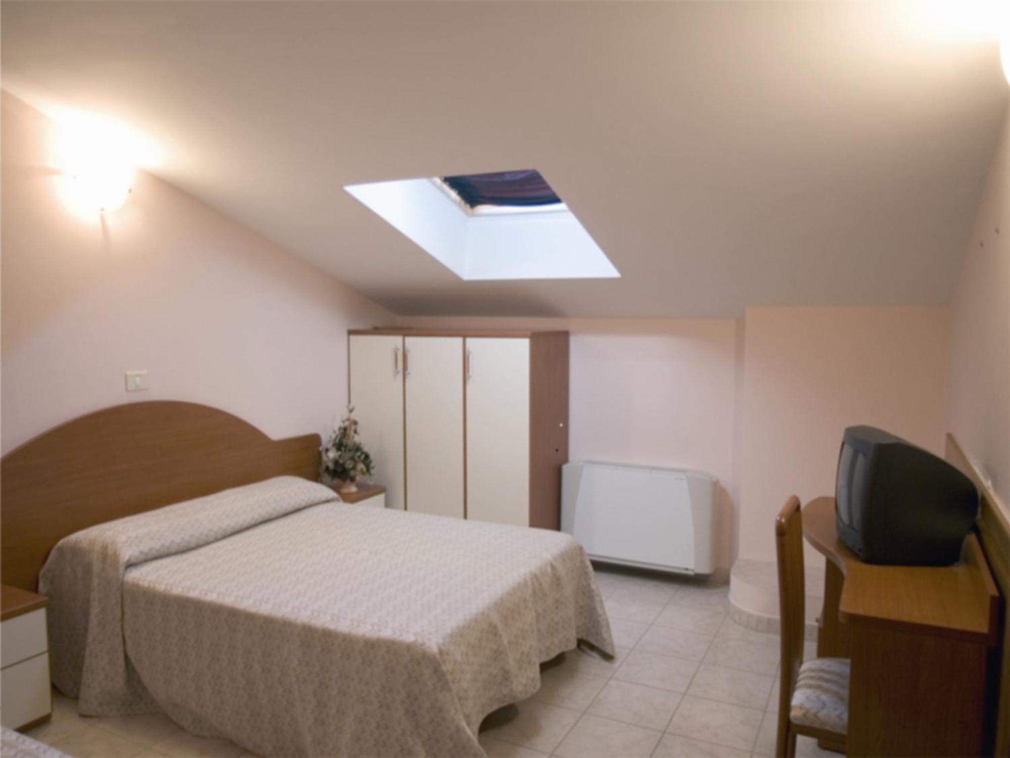 Aloha Park Hotel Campomarino  Bagian luar foto